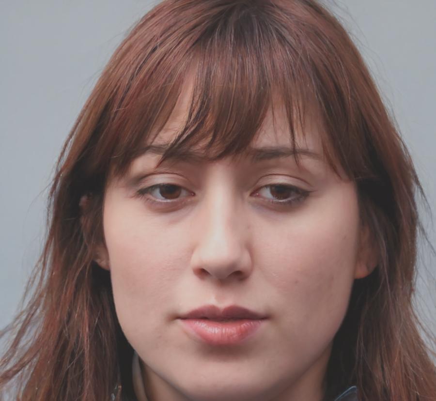 Retrato de Nerea Aramburu, consultora en estrategias de reducción de deudas